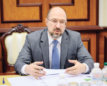 Затверджено новий посилений план боротьби з поширенням в Україні COVID-19